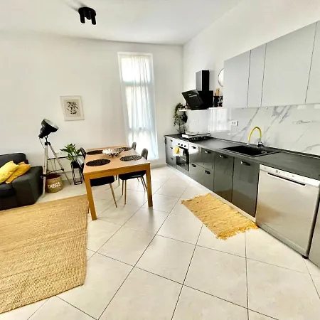 House Runa Апартаменты Пореч